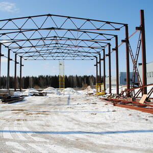 Завершается монтаж металлоконструкций